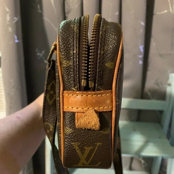 Louis Vuitton vintage Monogram Pochette Marly Bandouliere - Picture 12 of 16